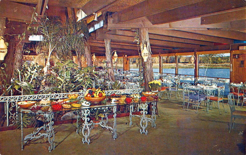 Hawaiian Gardens Restaurant and Motel - Vintage Postcard